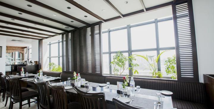 Gemini Continental, Hazratganj Hotel Lucknow Bagian luar foto